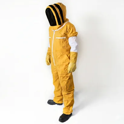 Overol con careta esgrima, en dril — Amarillo